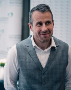 Dr. Tarek Bayazid, Plastic Surgeon